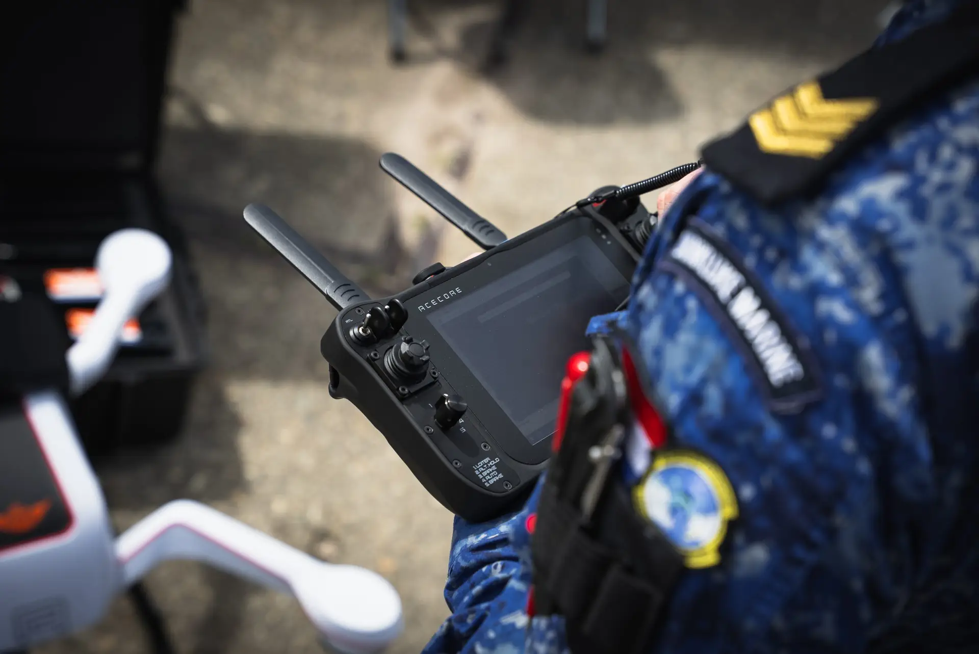 Signav Ultra 8